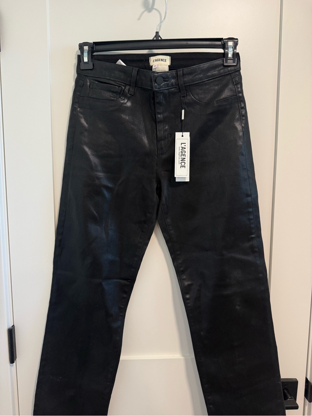 NWT! L'AGENCE Ginny 2849PDDC Womens Black Coated Denim Straight Fit Jeans Zip 27